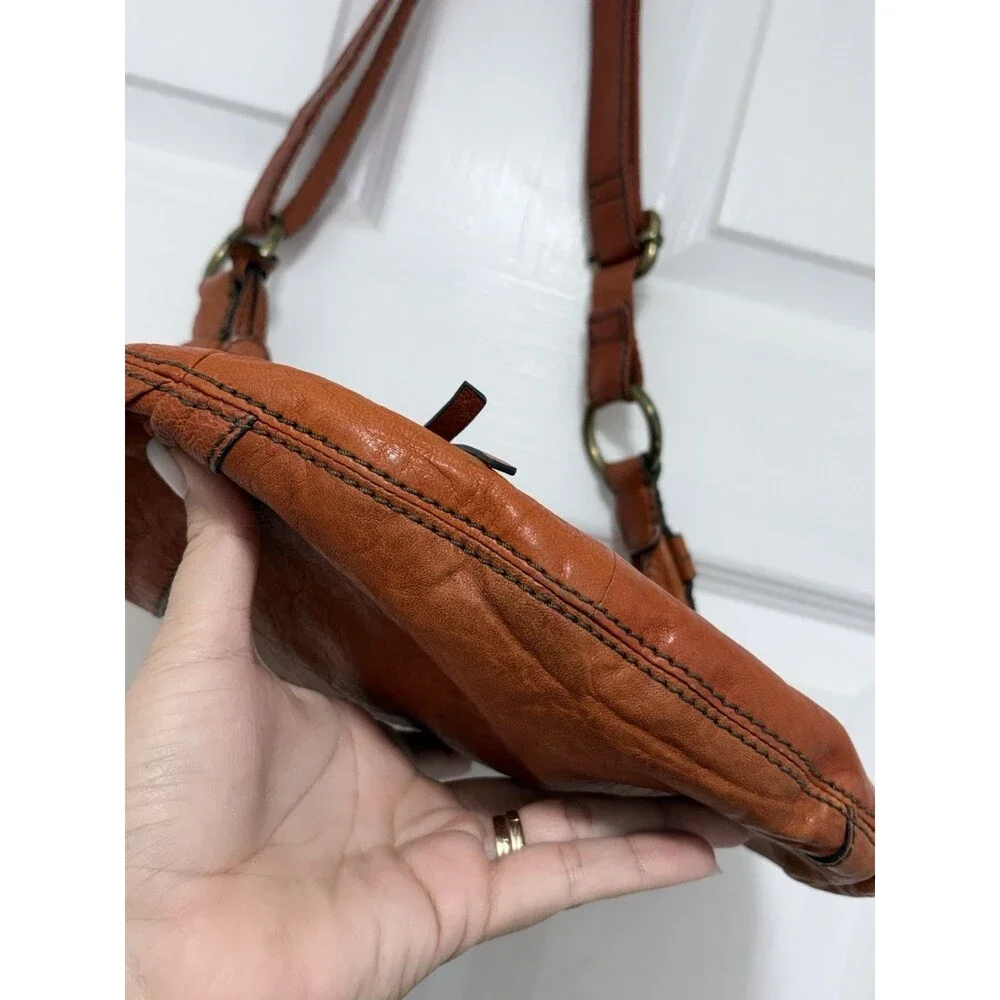 Authentic Vintage Fossil Long Live Vintage Orange Leather Hobo Bag ZB4407